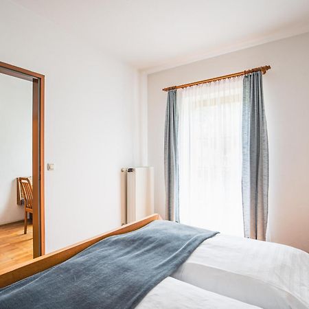 Gasthof Wiesenhofer Hotell Miesenbach  Eksteriør bilde