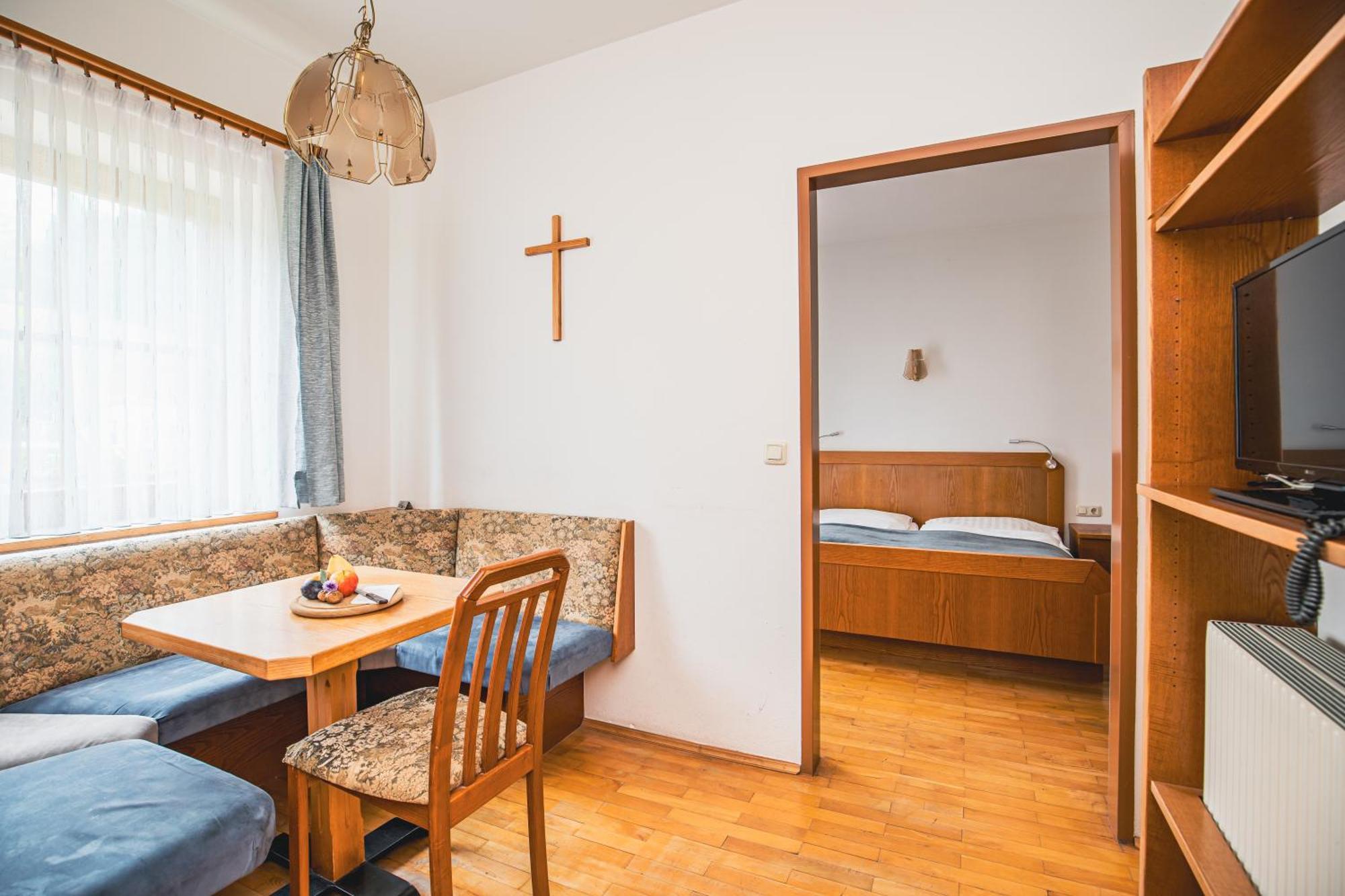 Gasthof Wiesenhofer Hotell Miesenbach  Eksteriør bilde