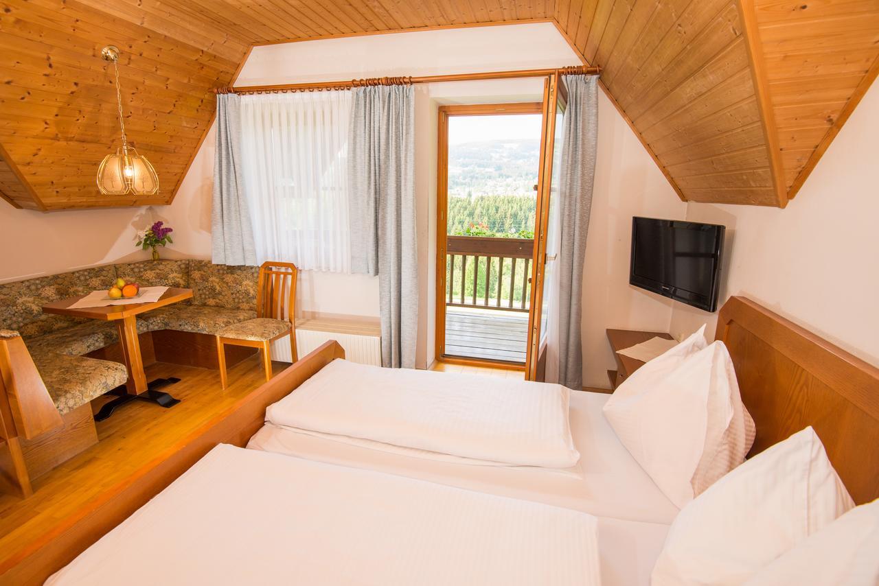 Gasthof Wiesenhofer Hotell Miesenbach  Eksteriør bilde